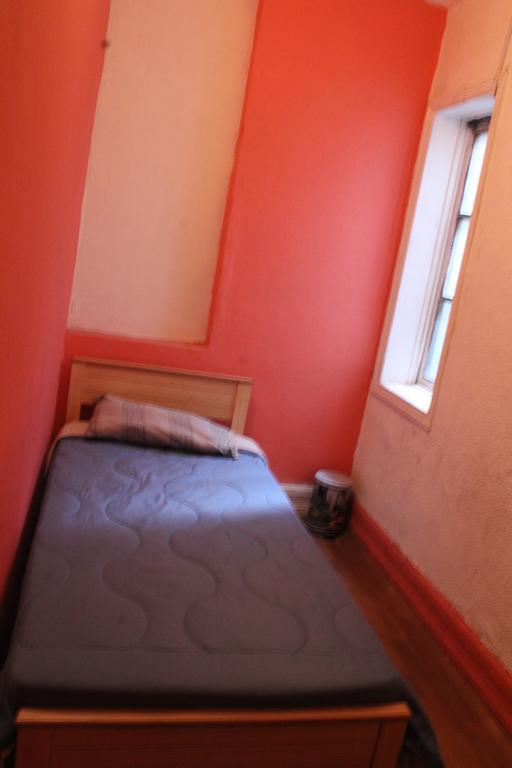 Hostal Barrio Brasil Σαντιάγκο Εξωτερικό φωτογραφία