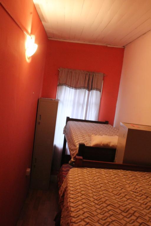 Hostal Barrio Brasil Σαντιάγκο Εξωτερικό φωτογραφία