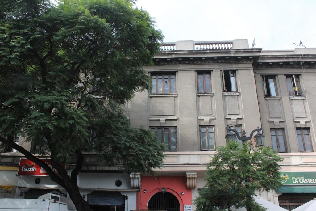 Hostal Barrio Brasil Σαντιάγκο Εξωτερικό φωτογραφία
