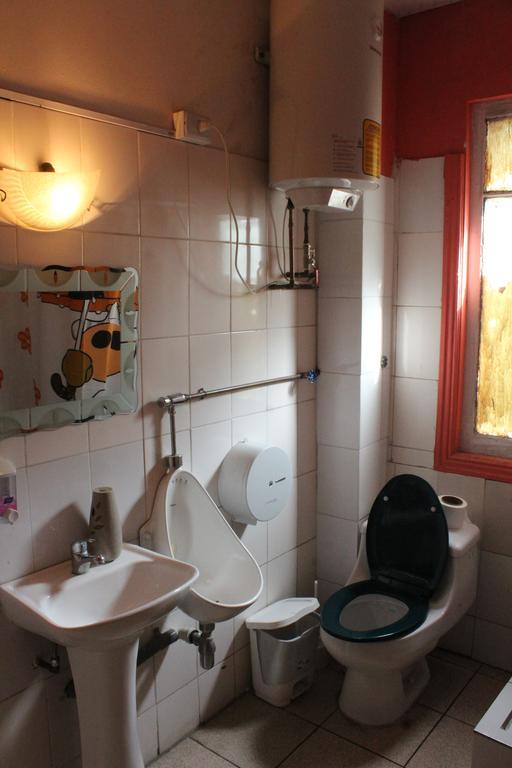 Hostal Barrio Brasil Σαντιάγκο Εξωτερικό φωτογραφία