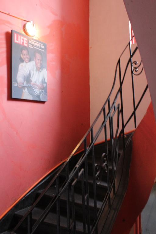Hostal Barrio Brasil Σαντιάγκο Εξωτερικό φωτογραφία